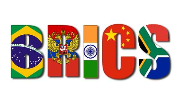 Les BRICS Dépassant le G7